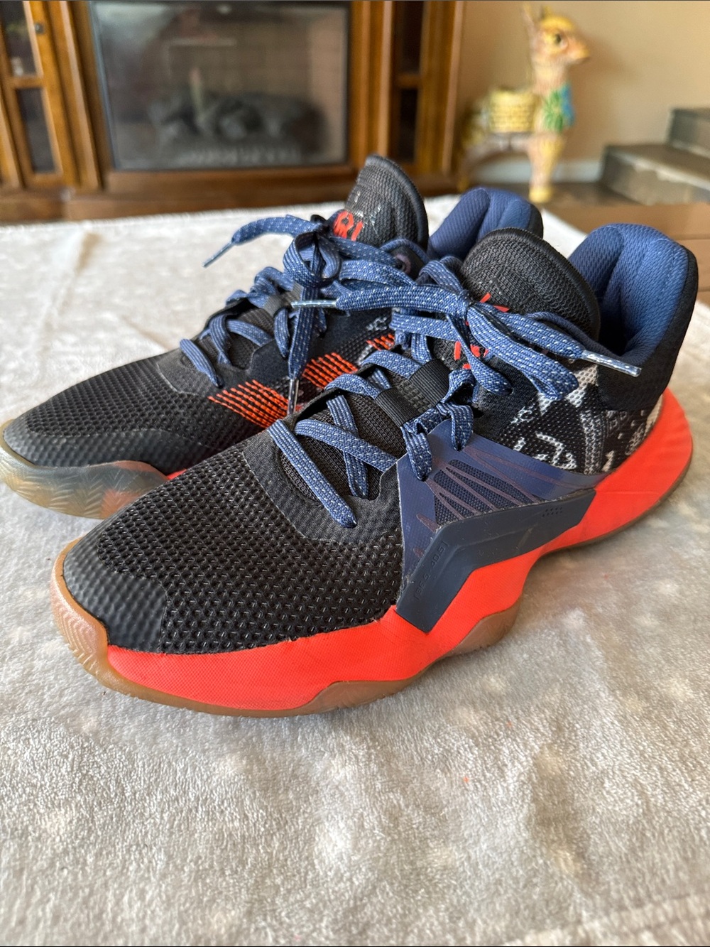 Adidas D.O.N. Issue #1 Geek Up Donovan Mitchell Shoes, size 6 1/2